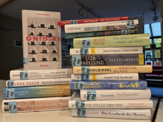 Neue Bücher für die Bücherei