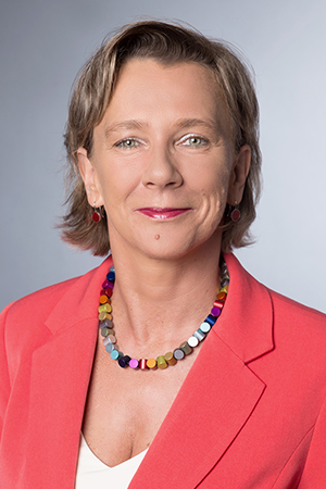 Pfarrerin Elke Wewetzer
